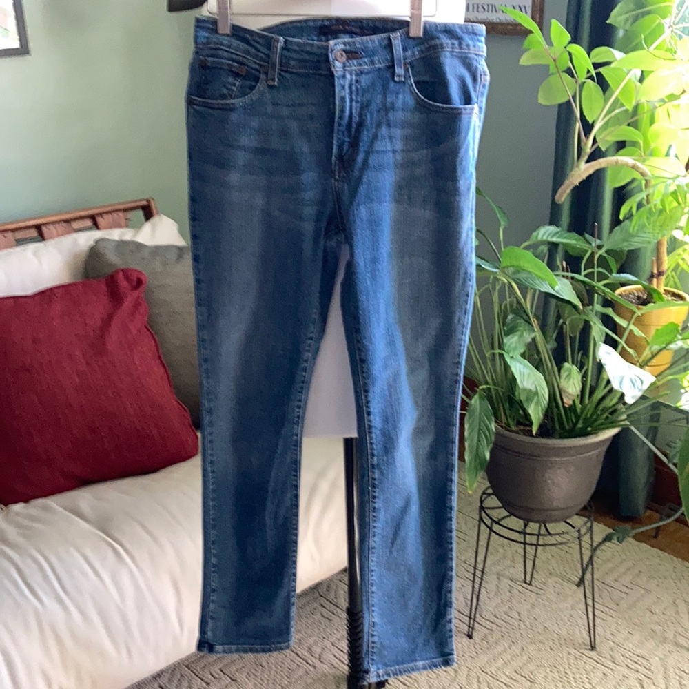 Levi’s jeans🖤🖤